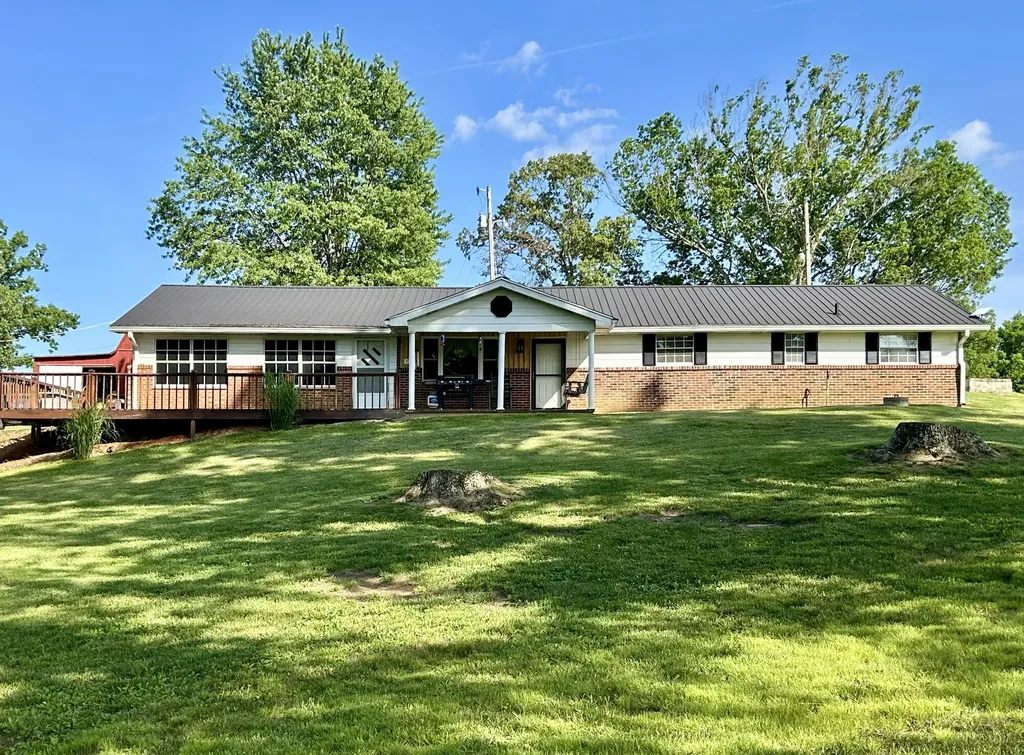 94 Tarter Cemetery Road Nancy KY 42544
