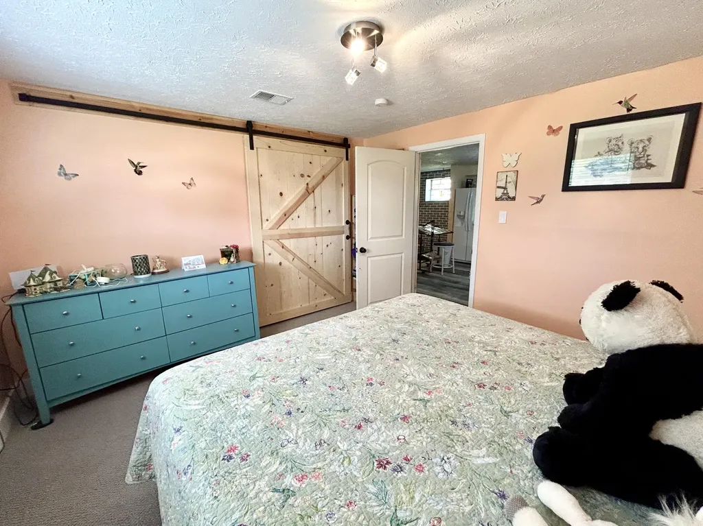 94 Tarter Cemetery Road Nancy KY 42544