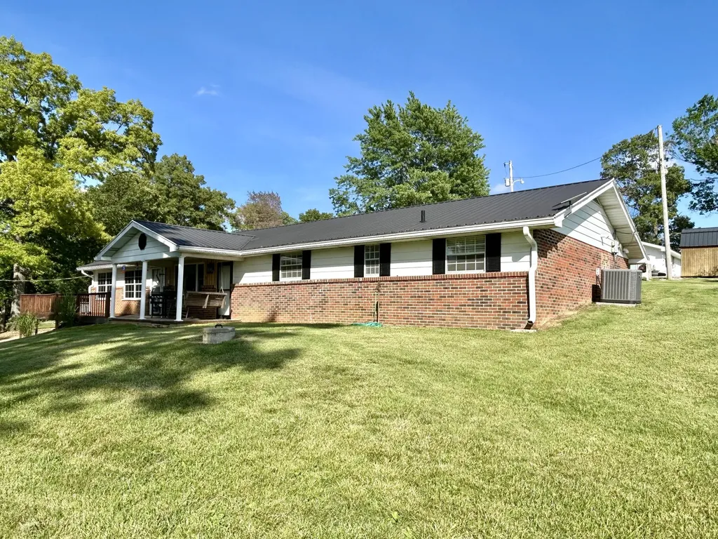 94 Tarter Cemetery Road Nancy KY 42544