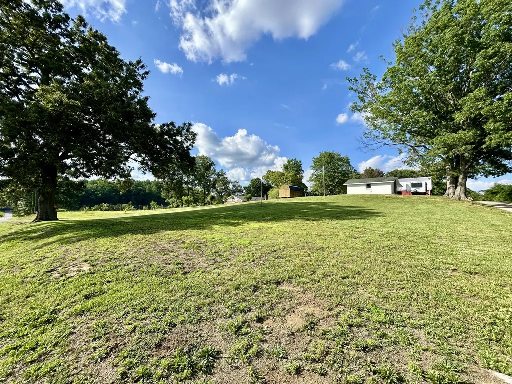 94 Tarter Cemetery Road Nancy KY 42544
