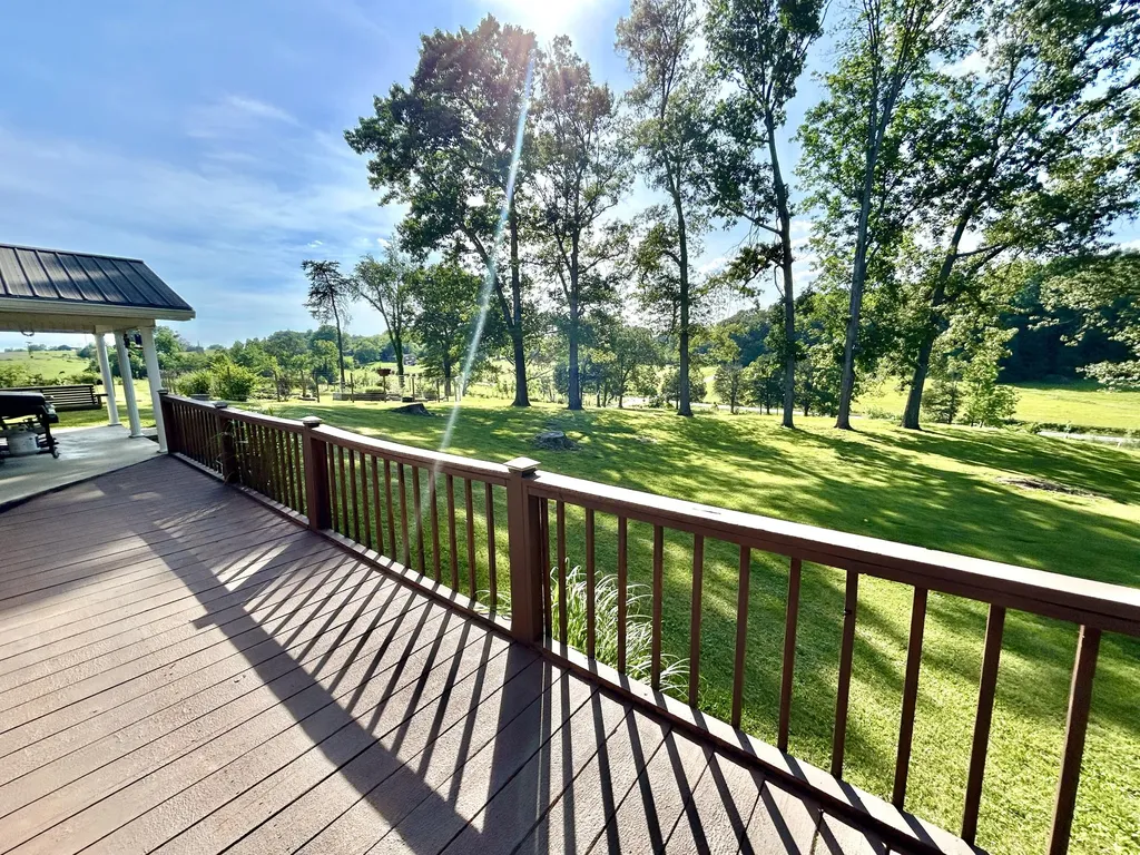 94 Tarter Cemetery Road Nancy KY 42544