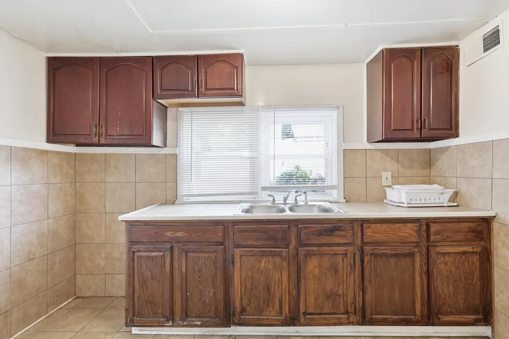 151 Rand Avenue Lexington KY 40508