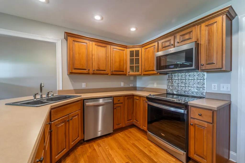 817 Ridgefield Road Richmond KY 40475