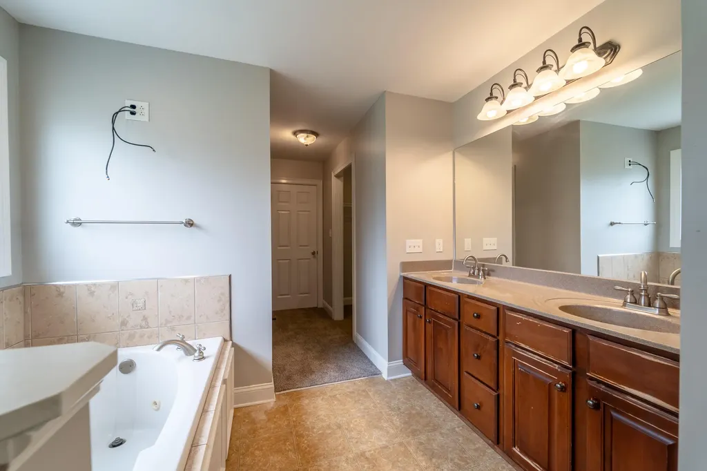 817 Ridgefield Road Richmond KY 40475