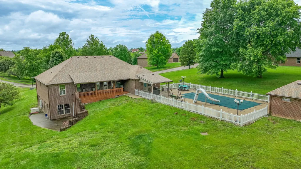 817 Ridgefield Road Richmond KY 40475