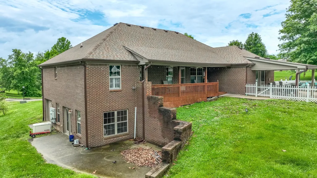 817 Ridgefield Road Richmond KY 40475