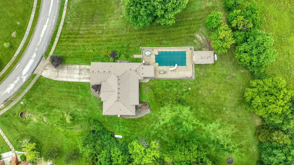 817 Ridgefield Road Richmond KY 40475
