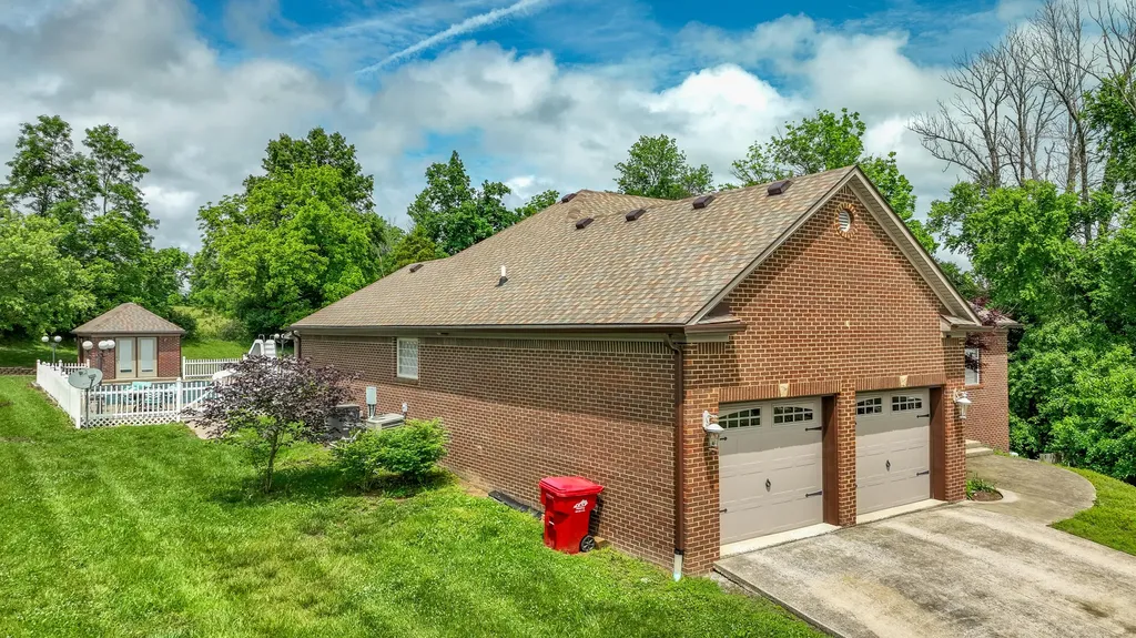 817 Ridgefield Road Richmond KY 40475