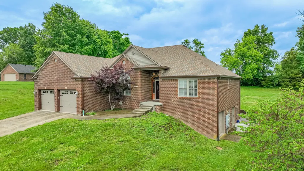 817 Ridgefield Road Richmond KY 40475