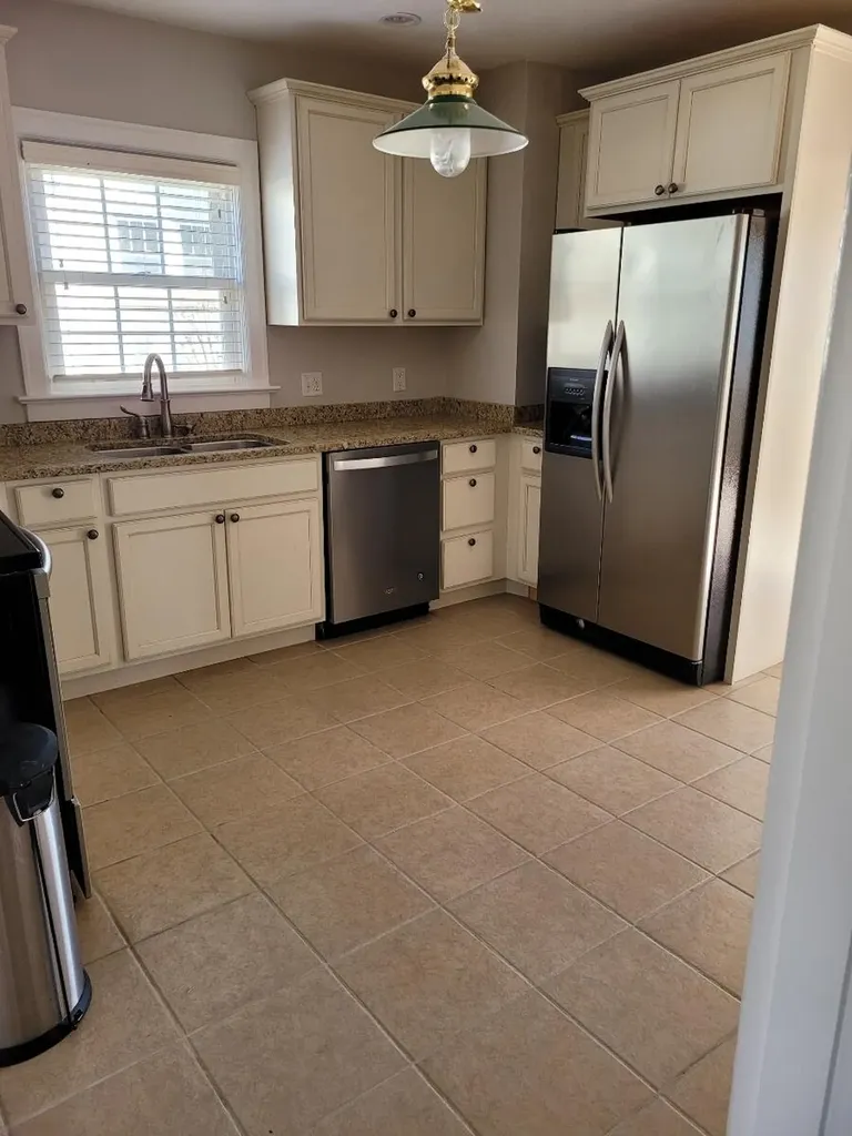 132 Bassett Avenue Lexington KY 40502