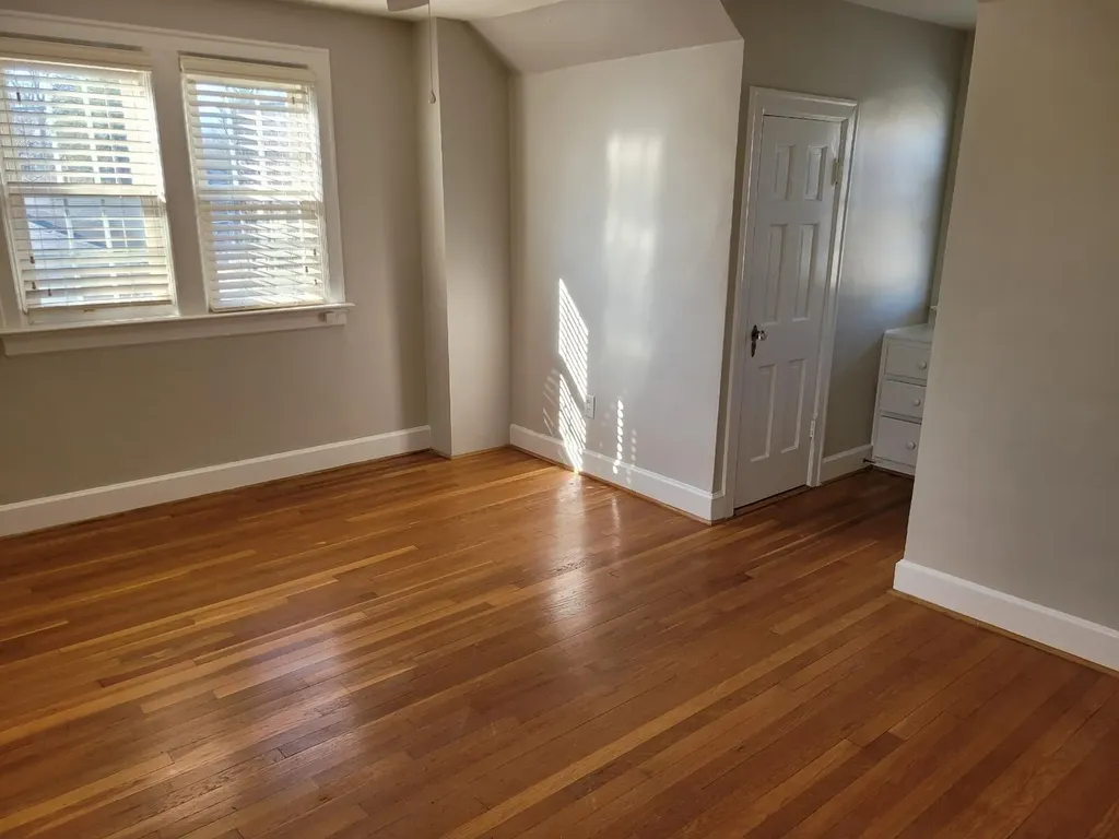 132 Bassett Avenue Lexington KY 40502