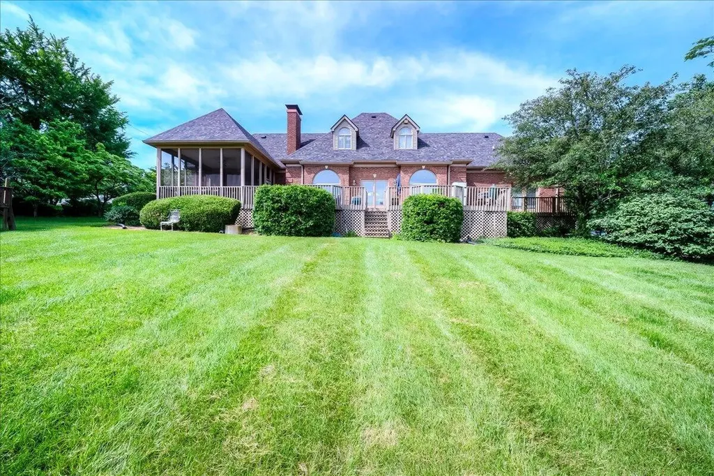 502 Breckenridge Boulevard Frankfort KY 40601