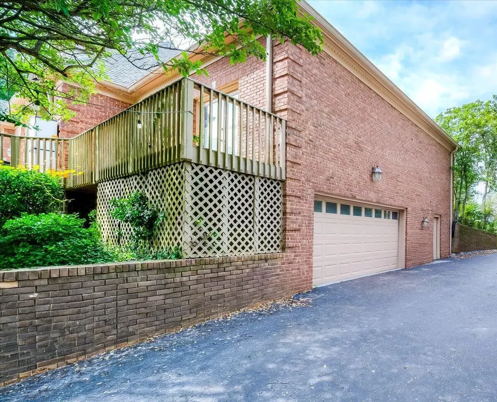 502 Breckenridge Boulevard Frankfort KY 40601