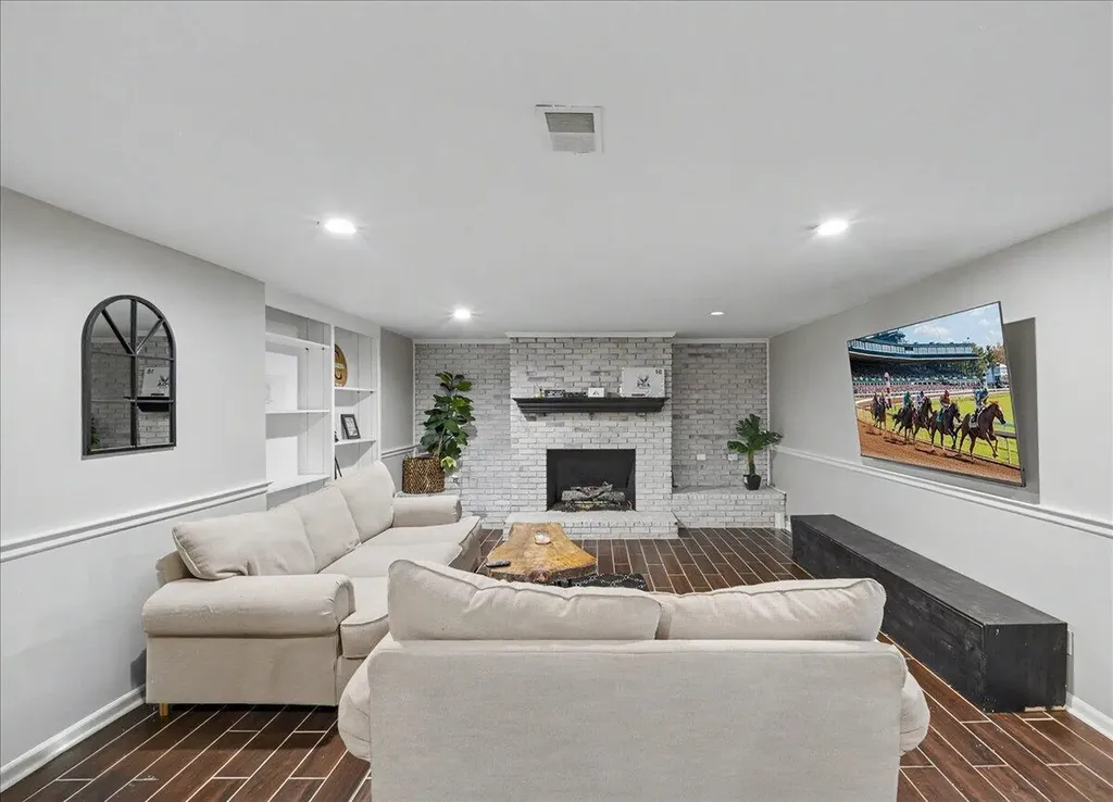 502 Breckenridge Boulevard Frankfort KY 40601