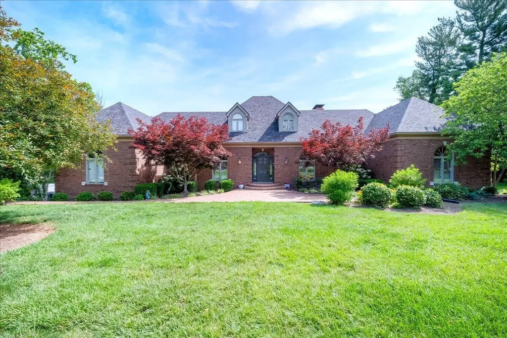 502 Breckenridge Boulevard Frankfort KY 40601