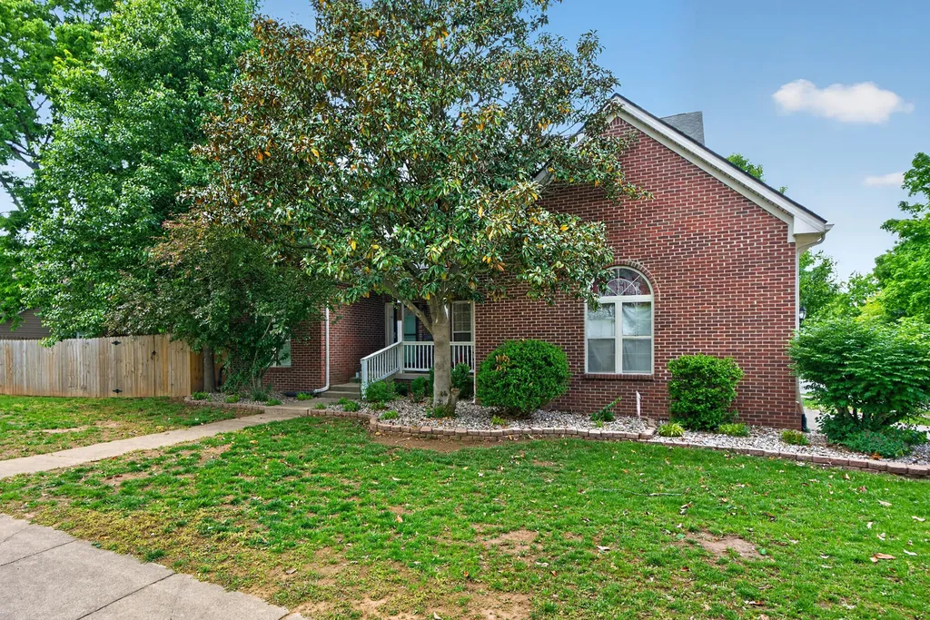 3981 Westbrook Drive Lexington KY 40514