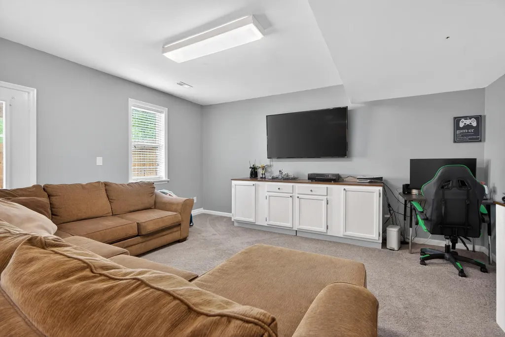3981 Westbrook Drive Lexington KY 40514