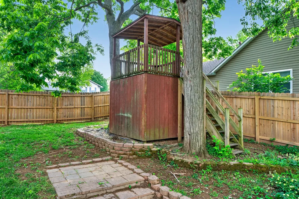 3981 Westbrook Drive Lexington KY 40514