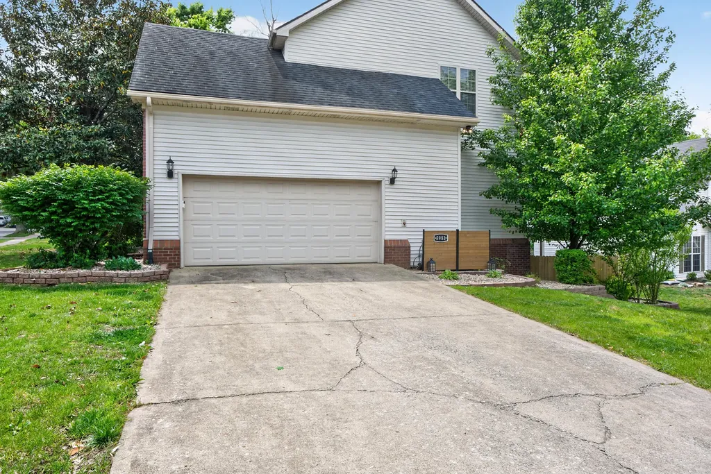 3981 Westbrook Drive Lexington KY 40514