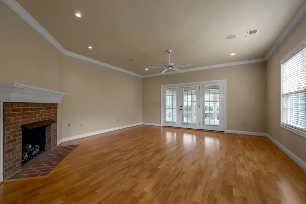 3456 Rabbits Foot Trail Lexington KY 40503