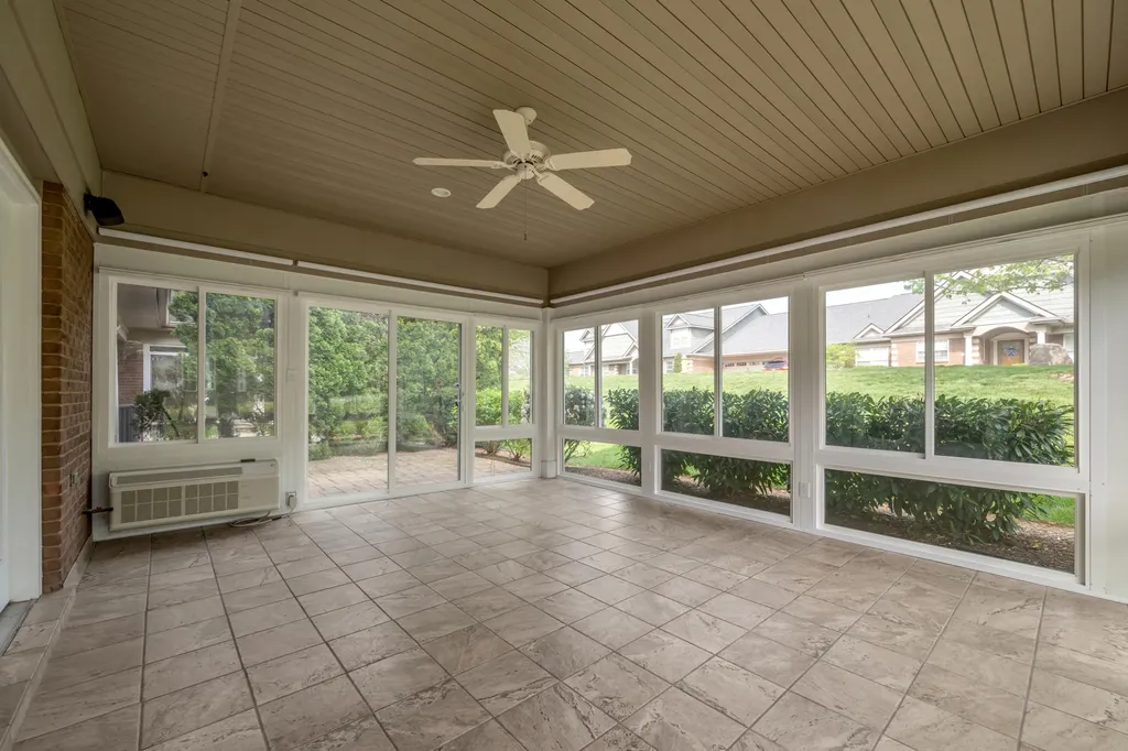3456 Rabbits Foot Trail Lexington KY 40503