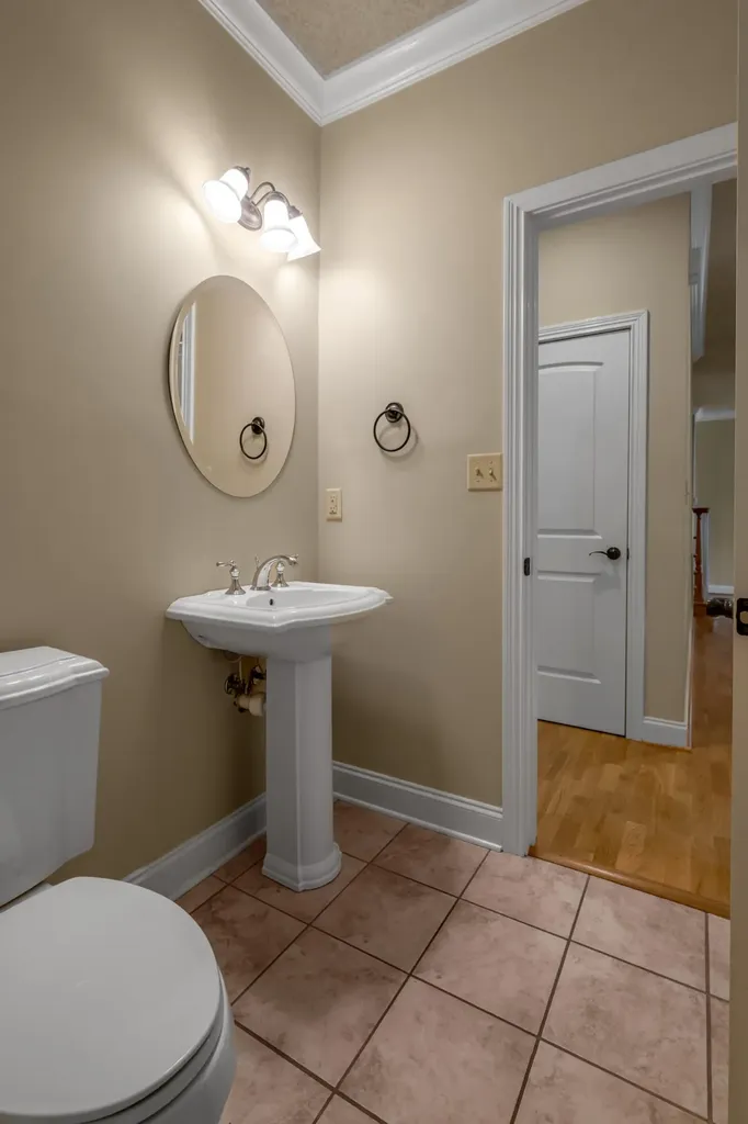 3456 Rabbits Foot Trail Lexington KY 40503