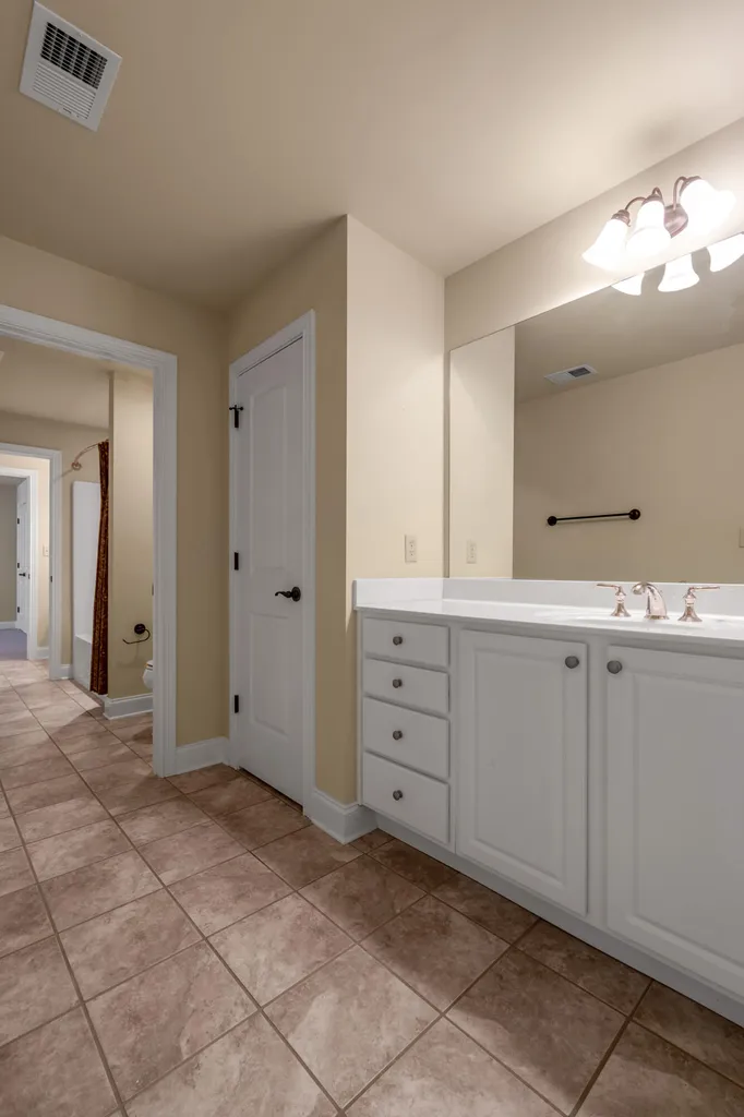 3456 Rabbits Foot Trail Lexington KY 40503