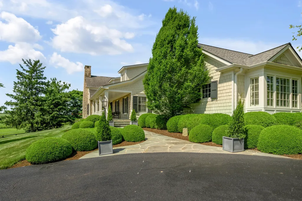 595 Moores Mill Road Midway KY 40347
