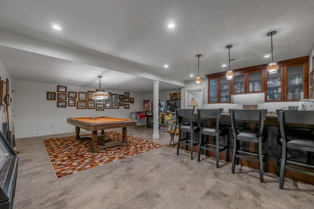 595 Moores Mill Road Midway KY 40347