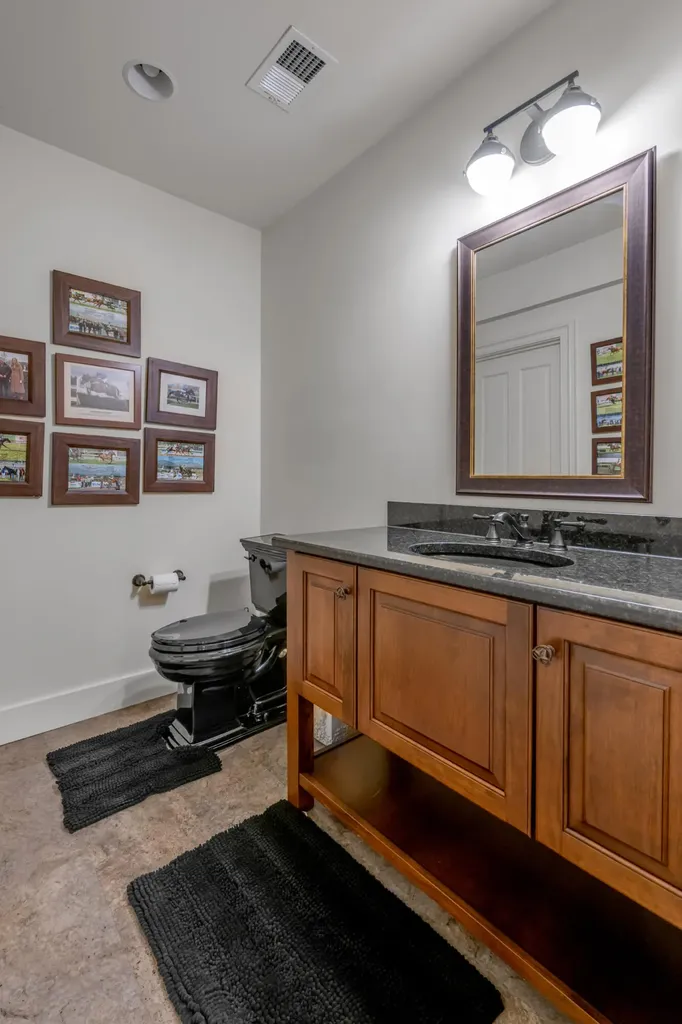 595 Moores Mill Road Midway KY 40347