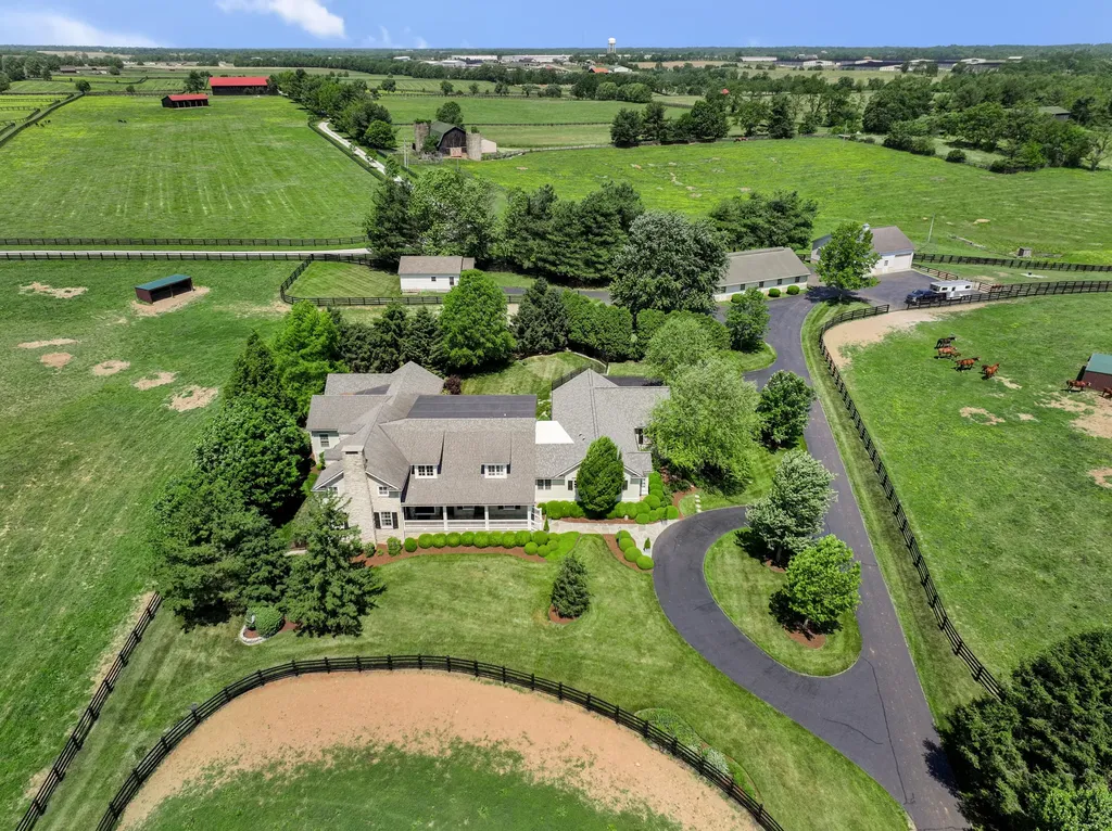 595 Moores Mill Road Midway KY 40347