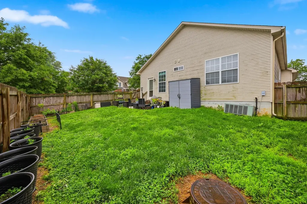 2601 Shannon Trace Lexington KY 40511