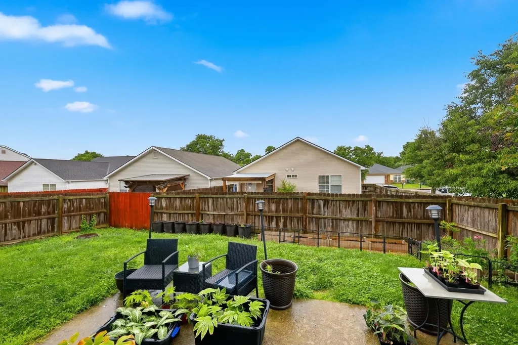 2601 Shannon Trace Lexington KY 40511