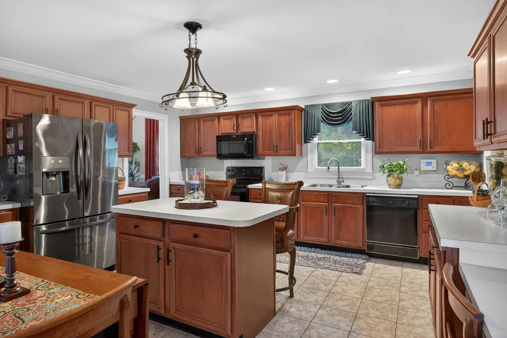 1258 Lexington Road Harrodsburg KY 40330