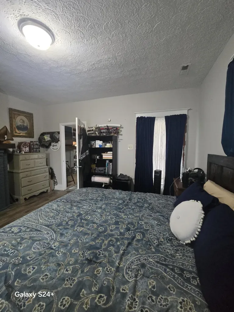 220 E Office Street Harrodsburg KY 40330