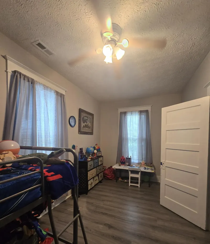 220 E Office Street Harrodsburg KY 40330