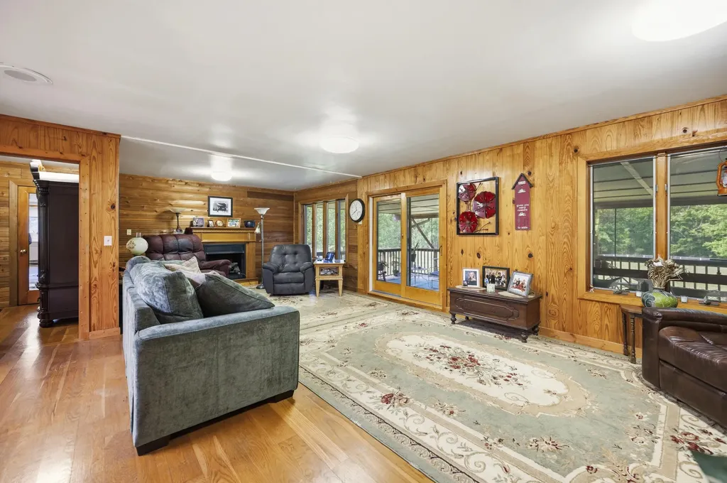 3700 River Drive Richmond KY 40475