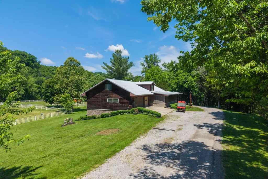 3700 River Drive Richmond KY 40475