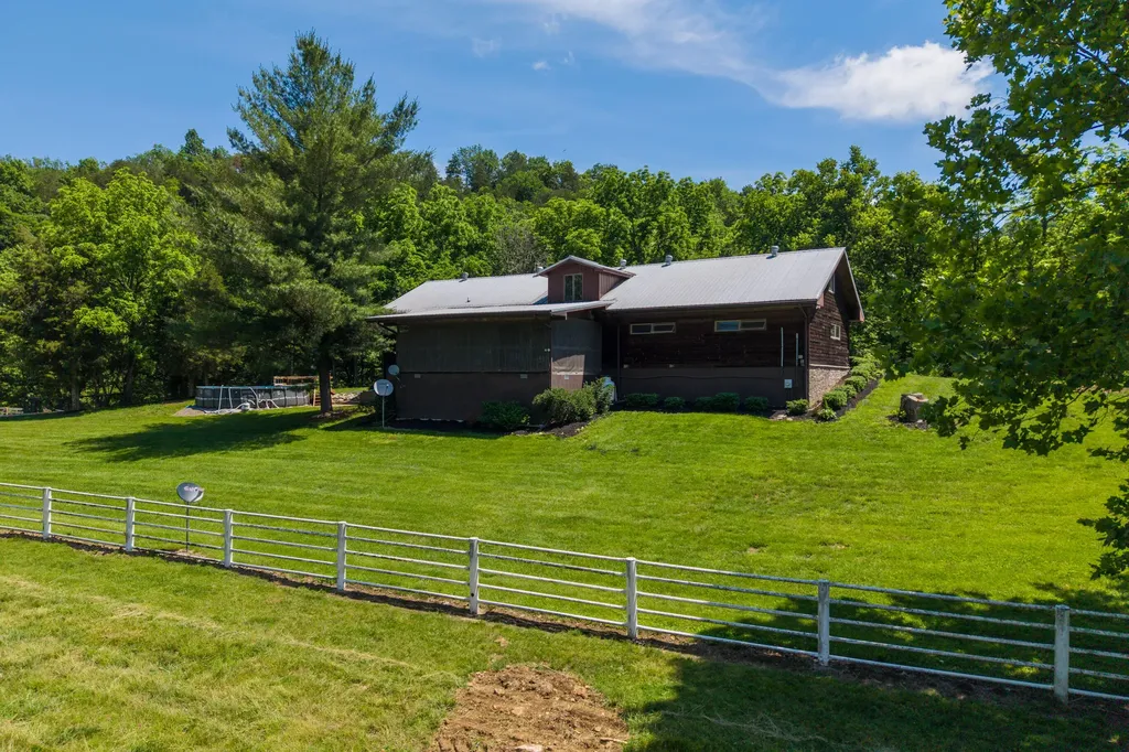 3700 River Drive Richmond KY 40475