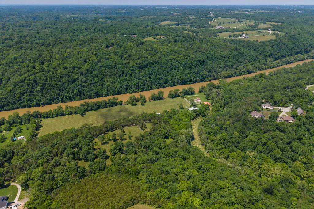 3700 River Drive Richmond KY 40475