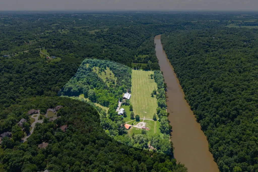 3700 River Drive Richmond KY 40475