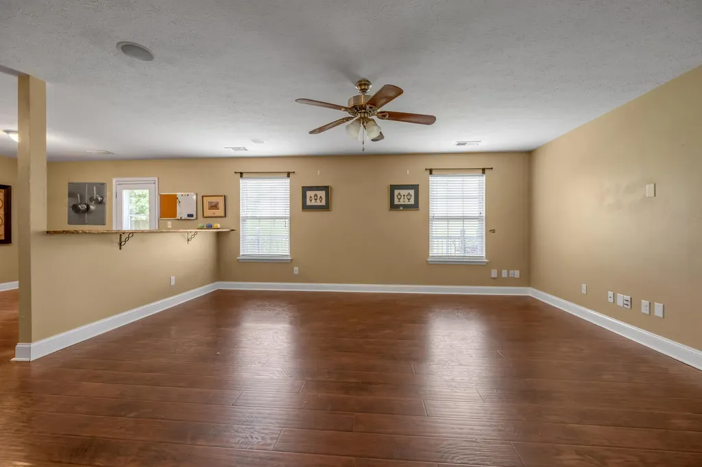 441 Lemon Drop Lane Lexington KY 40511