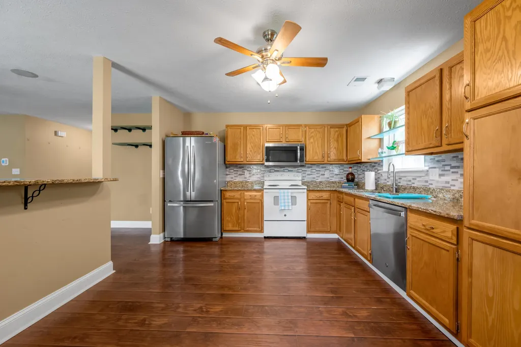 441 Lemon Drop Lane Lexington KY 40511