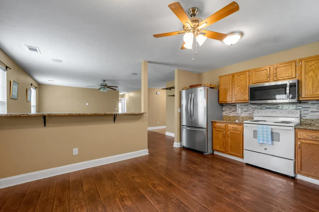 441 Lemon Drop Lane Lexington KY 40511