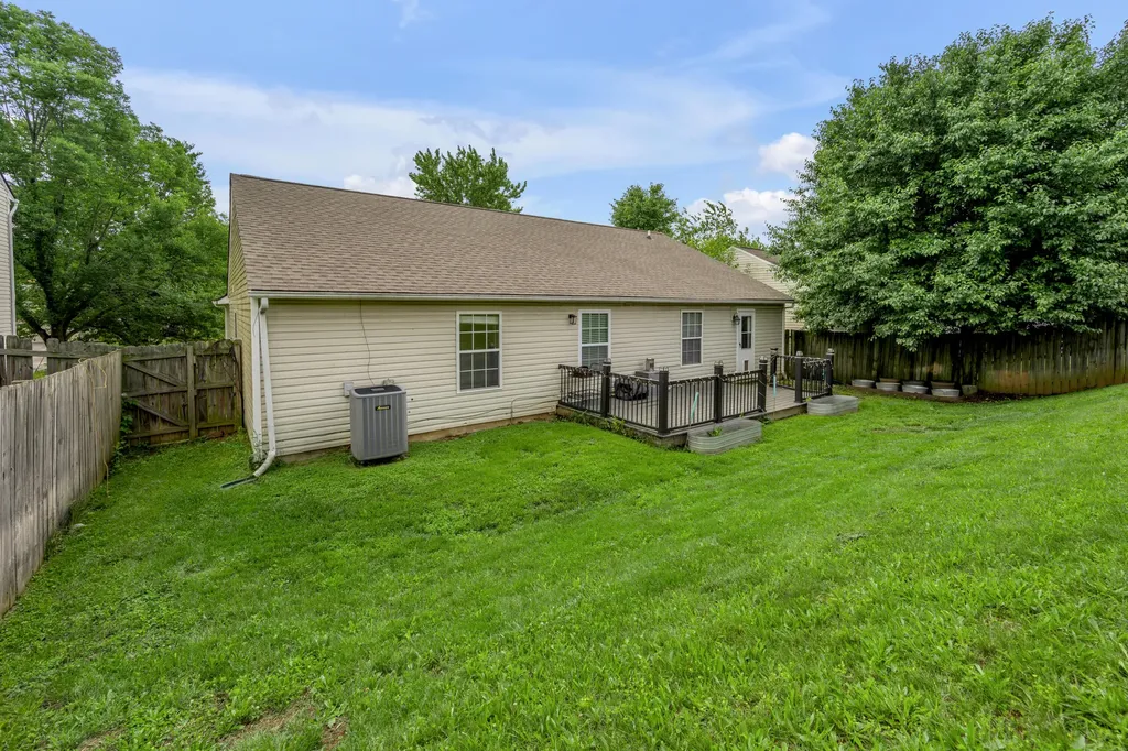 441 Lemon Drop Lane Lexington KY 40511