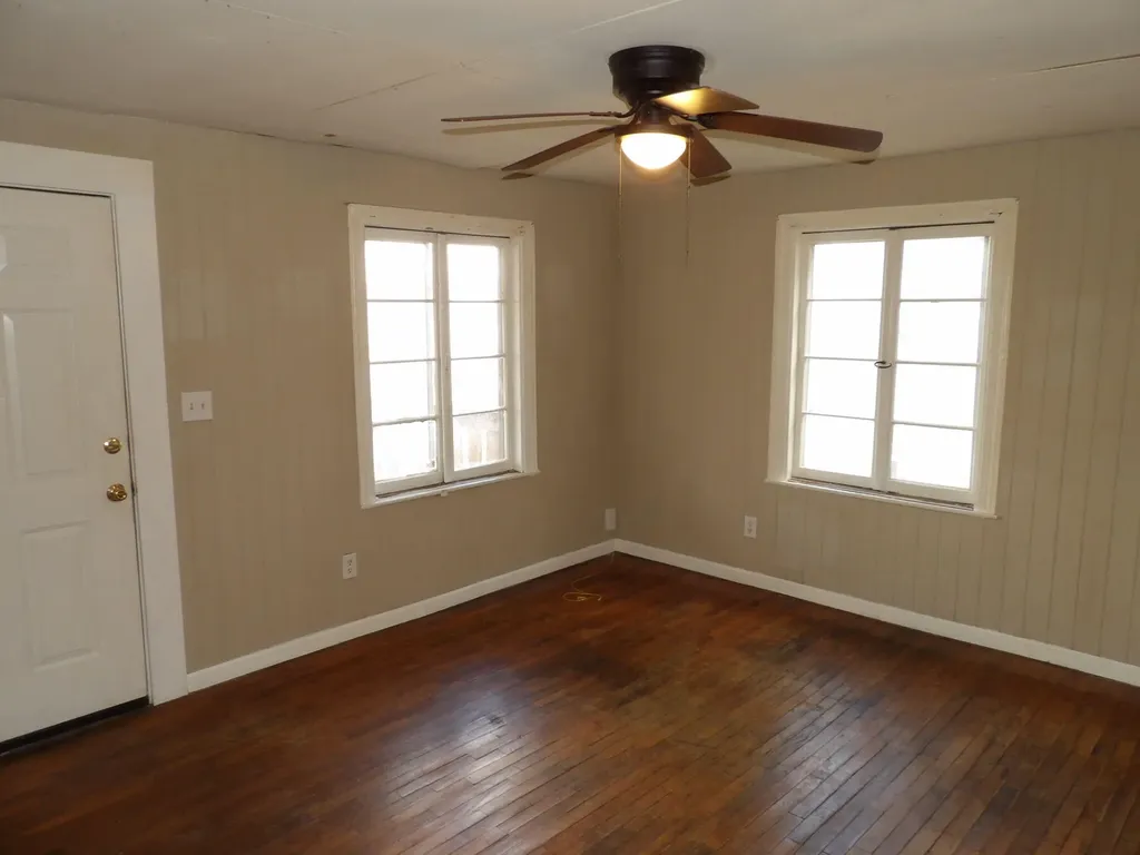 6 Dogwood Lane Frankfort KY 40601