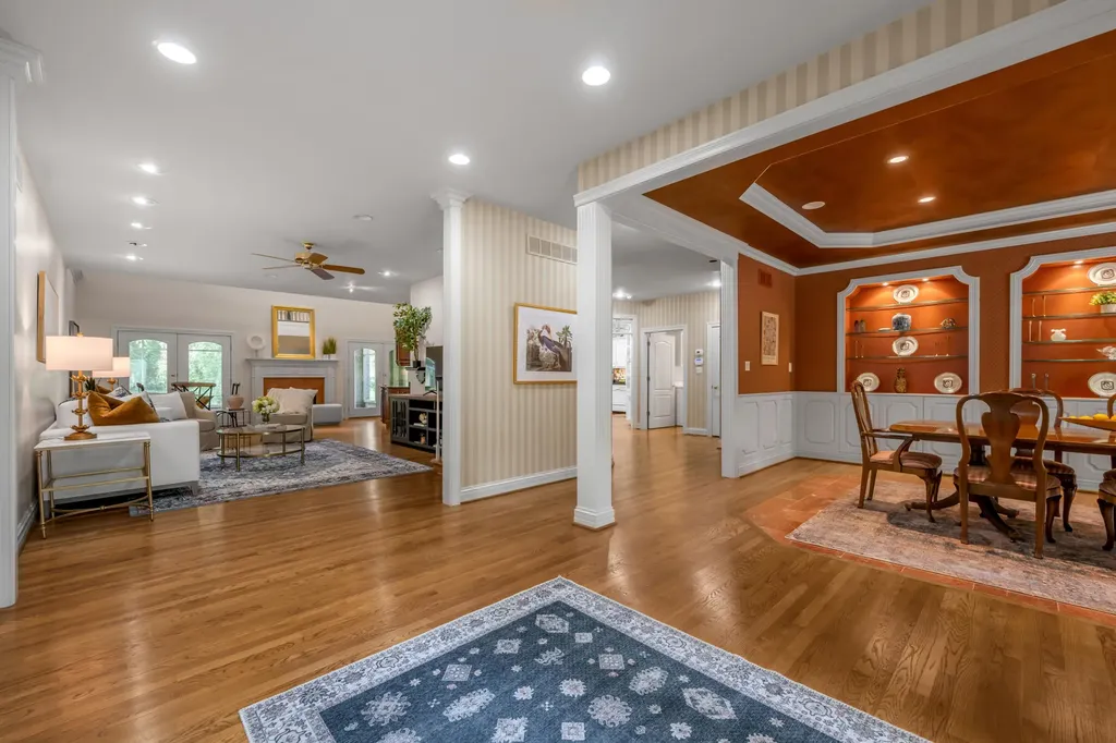 559 Gingermill Lane Lexington KY 40509