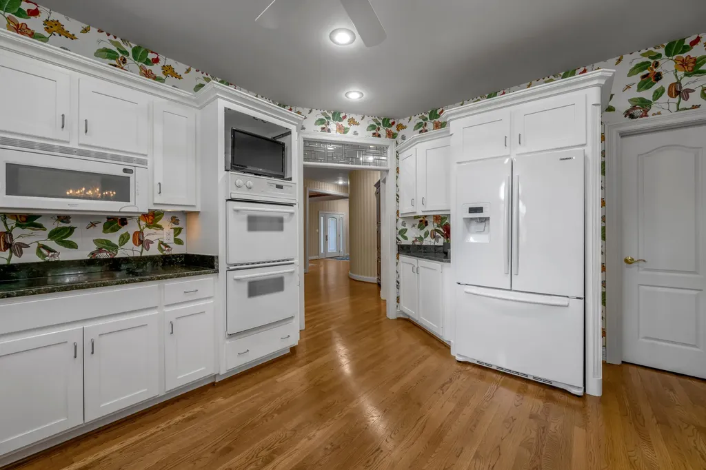 559 Gingermill Lane Lexington KY 40509