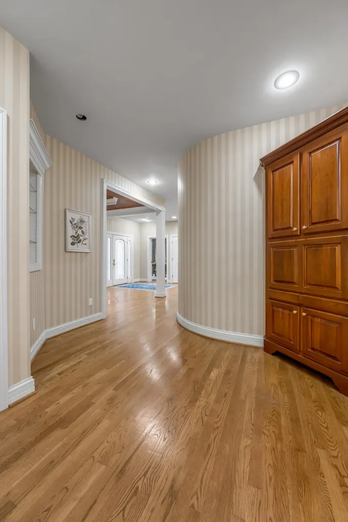 559 Gingermill Lane Lexington KY 40509