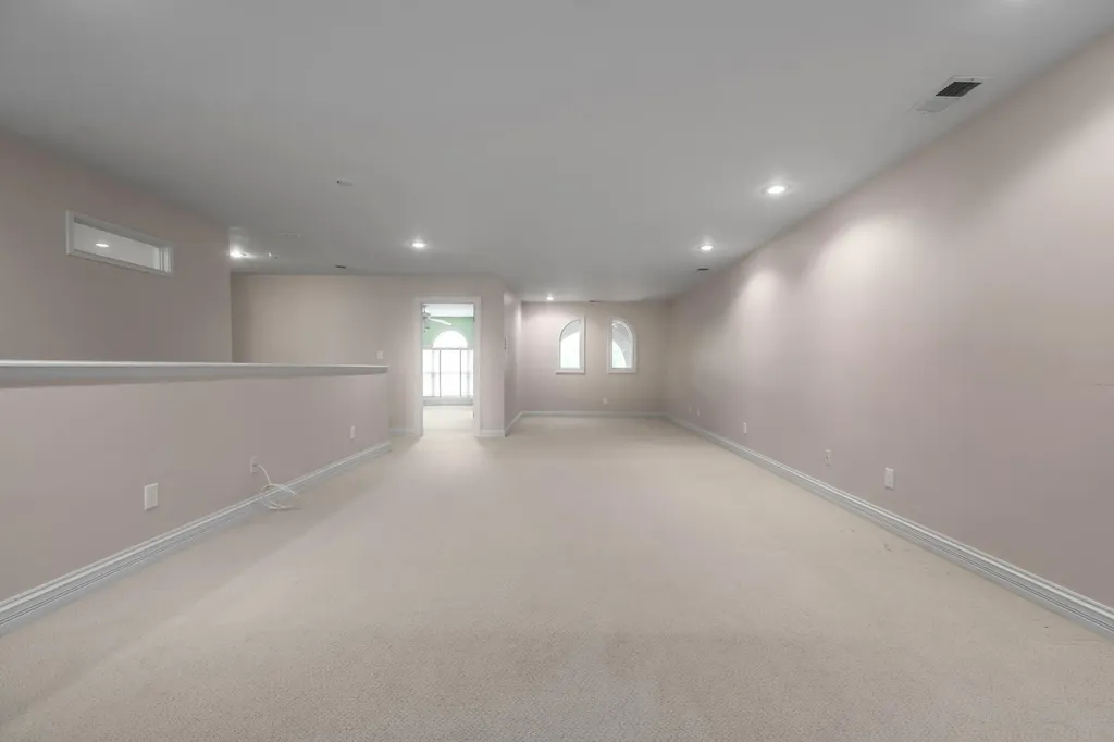 559 Gingermill Lane Lexington KY 40509